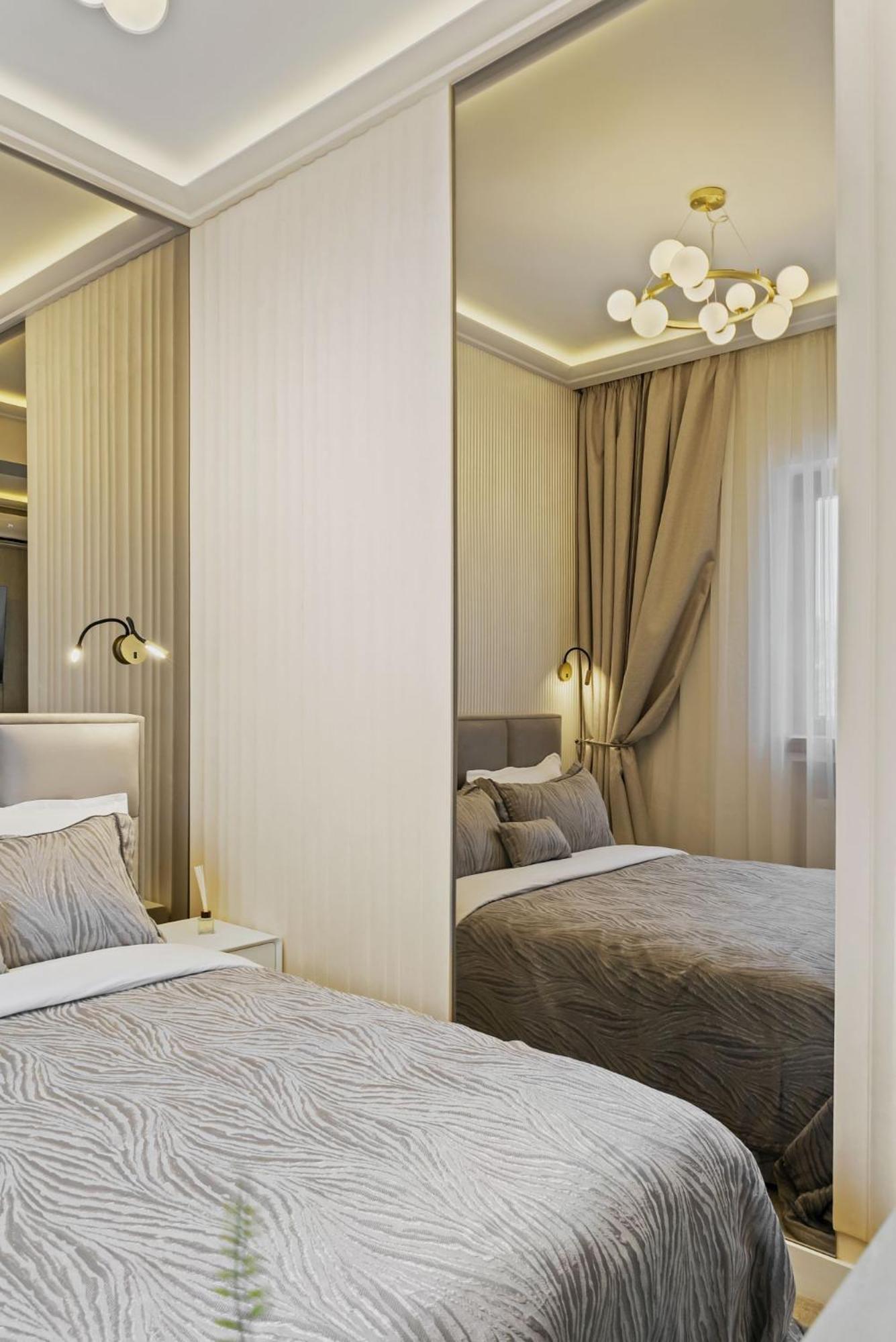 Studio Jungle Breath - City Centre Бухарест Экстерьер фото