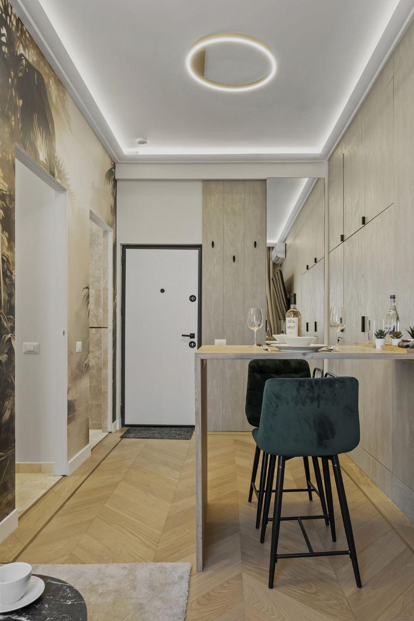 Studio Jungle Breath - City Centre Бухарест Экстерьер фото