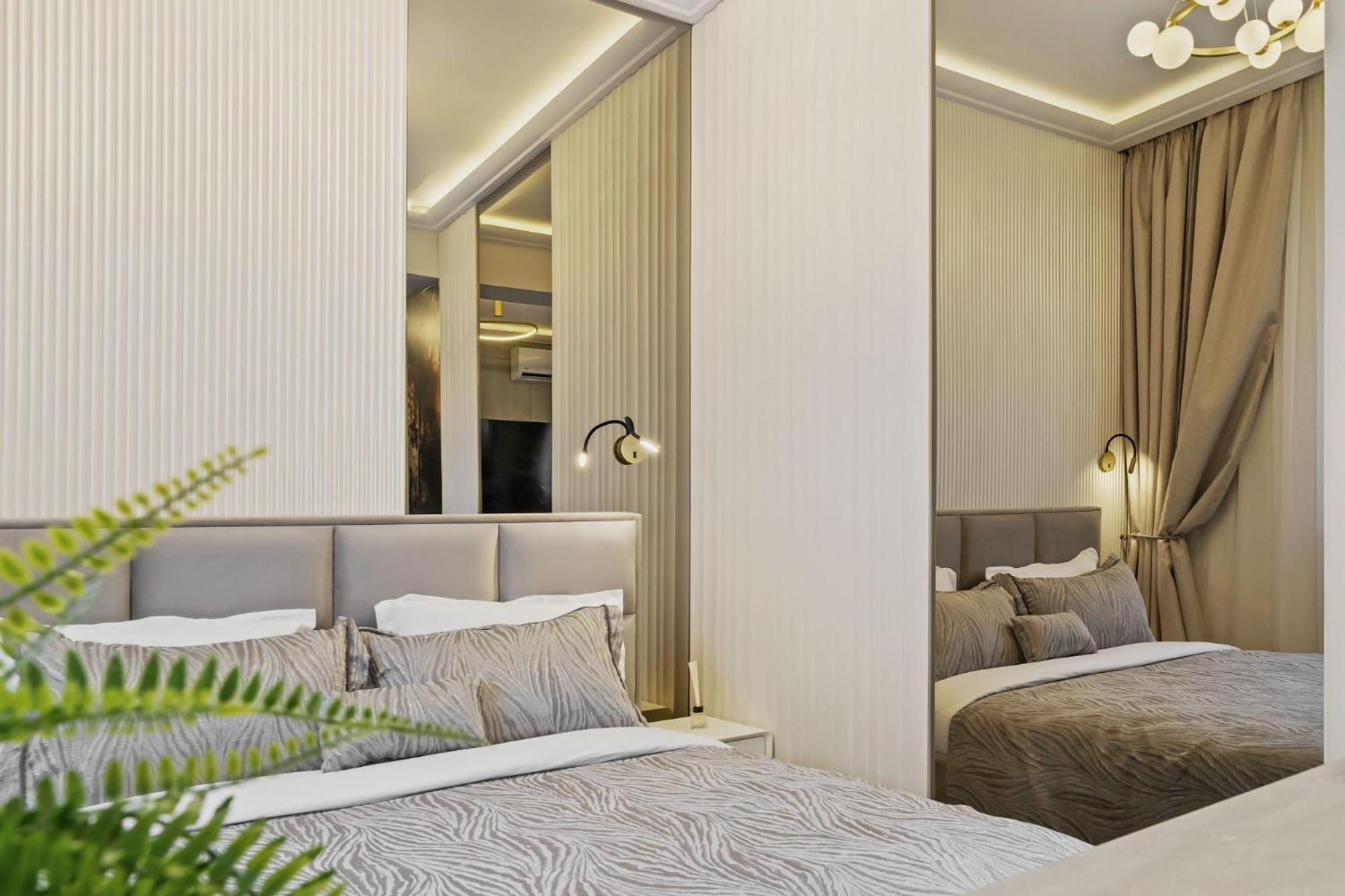 Studio Jungle Breath - City Centre Бухарест Экстерьер фото